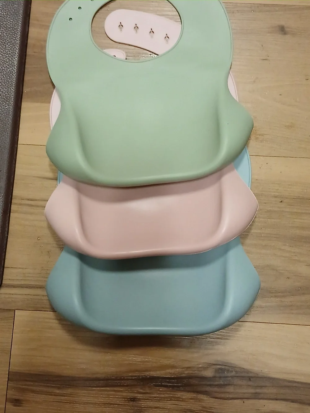 Set of 3 Silicone Baby Bib with Crumb Catcher Green, Pink, Blue